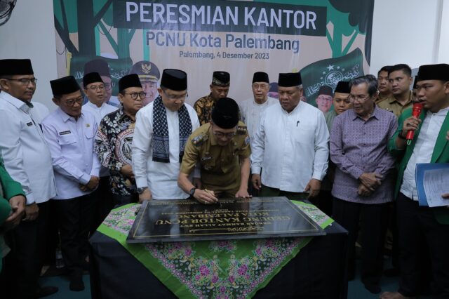Ratu Dewa turut andil diperistiwa bersejarah kantor PC NU Palembang