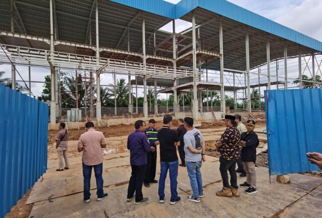 Pemkot kecolongan? bangunan tanpa izin milik pengusaha di Palembang nyaris berdiri kokoh