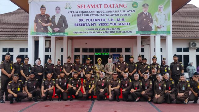 Sambangi Kejari OKU Selatan, Kajati Sumsel Cek Posko Pemilu