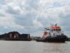 Ponton bermuatan puluhan ton Batu bara kembali menghantam bangunan dipingir Sungai Musi