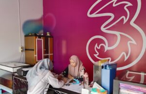 Perluas Pusat Layanan 3Kiosk di Sumatera, Tri Berdayakan UMKM Lokal dengan Program Kemitraan