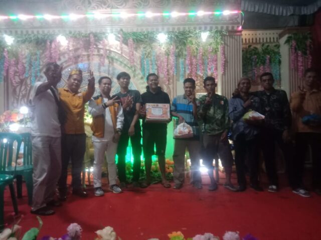 Meriahkan pernikahan Melyadi Arianto dan Andira, Caleg Mus Mulyadi dan dr. Darmawan dari Partai Hanura jadi sponsor utama