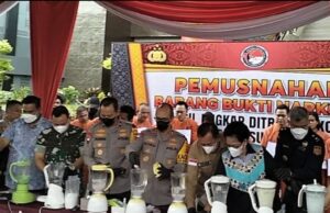 108.997,91 gram sabu dan 134.487 butir pil Ekstasi di blender