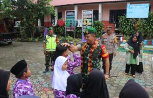 Dandim 0413/Bangka Lanjut Terus Program Unggulan Dapur Masuk Sekolah Di SD Negeri 9 Pangkalpinang