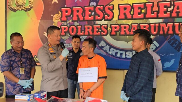 Sempat viral Pelaku penyiraman istri, YS, 47 tahun ditangkap Tim Opsnal Satreskrim Polres Prabumulih