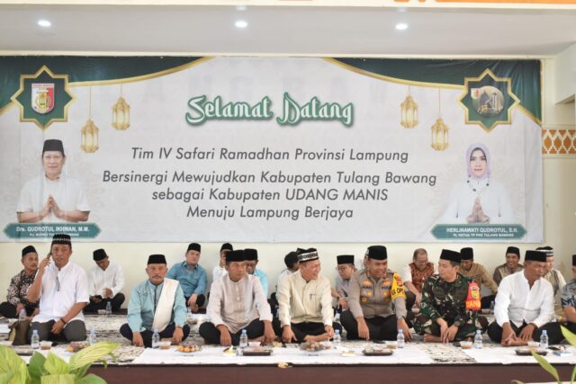Perkuat Ikatan Pemerintah Dan Masyarakat, Danrem 043/Gatam Bersama Forkopimda Provinsi Safari Ramadhan Ke Kabupaten Tulang Bawang.