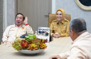 Ketua DPRD Sumsel,Dr.Hj.RA.Anita Noeringhati SH MH Memimpin Rapat Anggaran KONI Sumsel