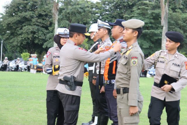 Kapolda Sumsel Pimpin Apel Gelar Pasukan Pengamanan Operasi Ketupat Musi 2024