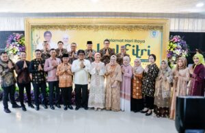 Kompak Pakai Gambo Muba, Pj Bupati Apriyadi Boyong Kepala OPD Halal Bihalal ke Forkopimda Sumsel