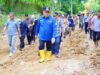 Perdana, Pj Bupati Sandi Fahlepi Tinjau Jalan Rusak di Jirak Jaya