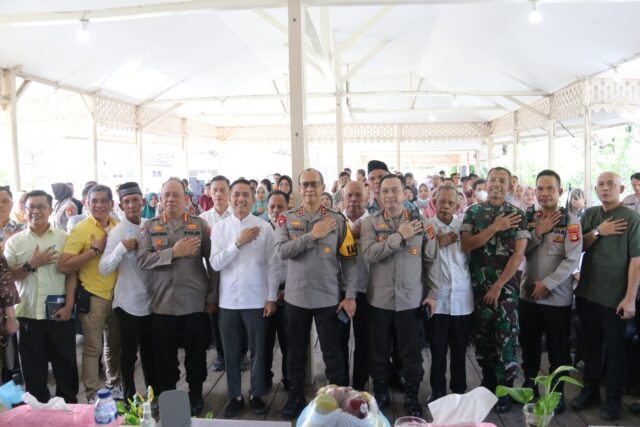 Aspirasi masyarakat disampaikan Pada Jumat Curhat bersama Kapolda Sumsel