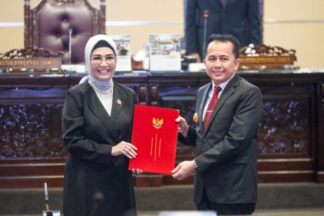 Paripurna ke -81 : Penyampaian Pengantar Laporan Keterangan Pertanggung Jawaban Gubernur Sumsel (LKPJ) Tahun Anggaran 2023