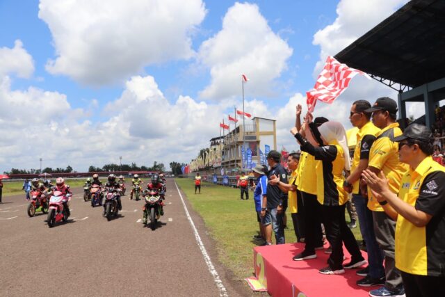 Ratusan Raider Region Sumatera Ngaspal di Skyland Internasional Circuit Sekayu