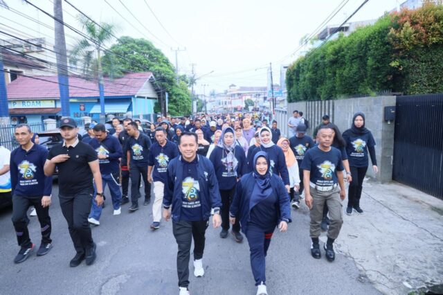 Ketua DPRD Provinsi Sumsel Dr Hj RA Anita NoeringHati SH MH Hadiri Jalan Santai HUT Provinsi Sumsel ke 78