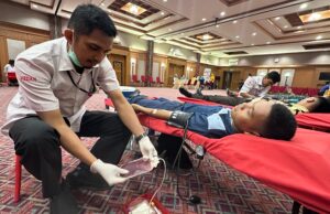 Peduli Kesehatan Masyarakat, Indosat Sumatra Kolaborasi dengan PMI Selenggarakan Donor Darah di 3 Kota