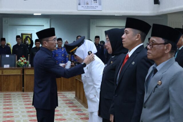 Gerbong Panjang Esselon III Pemkot Palembang bergerak