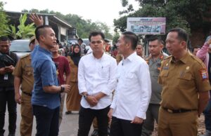 Ratu Dewa janjikan 100 titik lampu PJU akan disebar.di Gandus