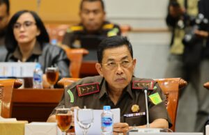 Rapat Kerja dengan Komisi III DPR RI, Wakil Jaksa Agung Sampaikan Visi Kejaksaan “Menjadi Pelopor Penegakan Hukum yang Berkeadilan, Humanis, Akuntabel, Transparan, dan Modern”
