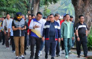 Jaga Keindahan Atasi Banjir, Pj Walikota Ucok Abdulrauf Launching Gotong-Royong Jumat Bersih