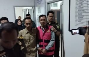 Salahgunakan Dana Desa, Kejari OKU Selatan Tahan Kepala Desa Mahanggin