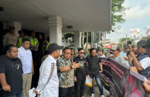 Pj Walikota Terima Langsung Para Demonstran, Bertekad Ciptakan Birokrasi Bersih
