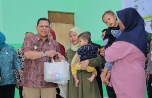 Pj Walikota Komitmen Bawa Palembang Menuju Zero Stunting, Beri Paket Makanan Ekstra