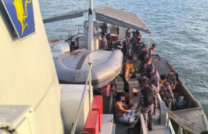 Aksi Cepat TNI AL: KRI Siliman-848 Bekuk Perompak di Perairan Karimun