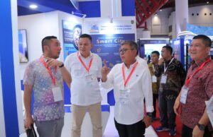 Asisten I Palembang Hadiri Opening ITE 2024, Diskominfo Pelajari Smart City