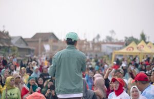 Ribuan Warga Tumpah Ruah Hadiri Senam Sehat Ratu Dewa-Prima Salam di CFD Musi VI