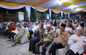 Kembali terpilih jadi DPRD Sumsel Lindawati Syaropi syukuran bersama warga