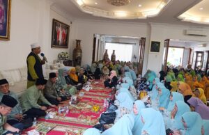 Ratusan “Emak emak”pengajian Rodhatun Nisa Masyitoh Romi Herton dukung RDPS