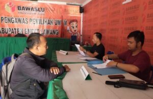 Bawaslu Empat Lawang Tetap Bekerja Dan Terima Pendaftaran Panwascam Di Hari Minggu