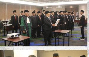 Bawaslu Empat Lawang Lantik 30 Panwascam Di Hotel Grand Zuri Lubuk Linggau