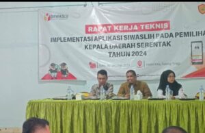 Bawaslu Empat Lawang Gelar Rapat Kerja Teknis Implementasi Aplikasi Siwasli