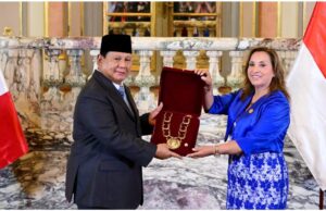 Presiden Prabowo Terima Penghargaan Tertinggi ‘Grand Cross of the Order of the Sun of Peru’ di Lima
