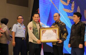 Tertinggi dan Tercepat Bayar PBB, Pemkot Palembang Beri Penghargaan Wajib Pajak