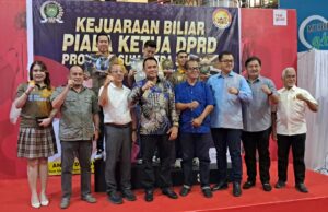 Kui Ciong Raih Juara Turnamen 9 Ball Piala Ketua DPRD Sumsel, Andie Dinialdie : Semoga Dapat Meningkatkan Prestasinya Lebih Baik Lagi