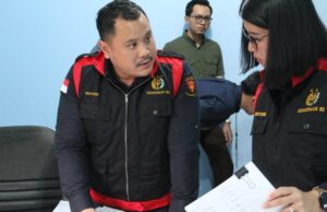 Tim Pidsus Kejari Banyuasin Geledah Kantor UPTD Pelayanan Darat Dishub ,,Sekotak Dokumen Penting Diangkut