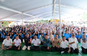 Pj Wali Kota Ajak Siswa Peduli Lingkungan Dari Sampah Plastik, Satuko Goes To School