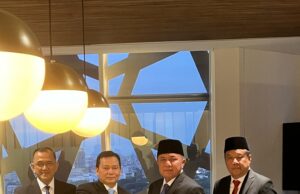 Herman Deru dan Elen Setiadi Serah Terima Jabatan secara Sederhana