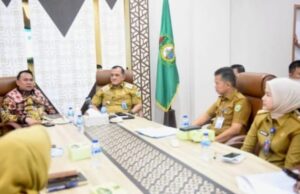 Sekda Edward Candra Bersama Ketua DPRD Sumsel Hadiri Rakor Persiapan Pelantikan Kepala Daerah Serentak Tahun 2024