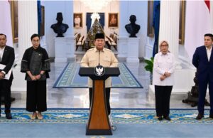 Presiden Prabowo Umumkan THR dan Gaji ke-13 untuk 9,4 Juta Aparatur Negara