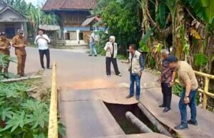 Camat di Ogan Ilir Diminta Segera Buat Proposal Perbaikan Jembatan