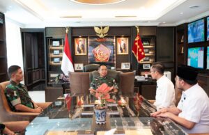 Konsen tuntaskan sampah di Palembang, Ratu Dewa – Prima Salam tinjau langsung Motah TNI