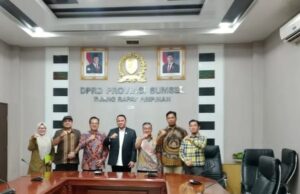 Ketua DPRD Provinsi Sumsel Andi Dinialdie Terima Silaturahmi KIP Sumsel Bahas Program 2025 dan Usulan Rakornas