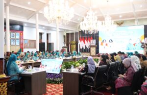 Buka Rakor TP PKK Sumsel, Tim Pembina Posyandu, Dekranasda dan Perwosi Sumsel, Feby Deru Tekankan Pentingnya Menyatukan Pandangan dan Persepsi