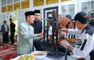 Sholat Idul Adha di Masjid Agung, Ratu Dewa Ajak Warga Perkuat Silaturahmi dan Jiwa Sosial