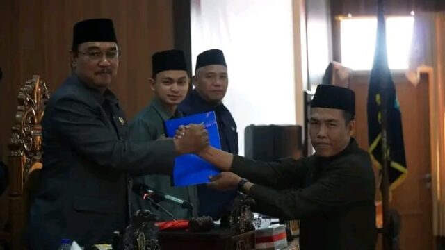 7 Fraksi Setujui Jadi Perda, Bupati Sampaikan Apreasiasi