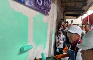 Percantik Wajah Kota Wujudkan ‘Palembang Belagak’, Ratu Dewa Cat Bangunan di Jalan Protokol