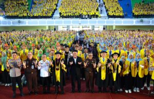 Siap Songsong Indonesia Emas 2045, Mahasiswa Baru Unsri Dapat Tiga Bekal dari Gubernur Herman Deru